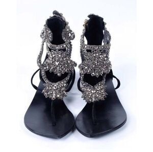 Aminah abdul Jillil embellished sandal